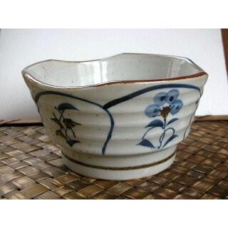 KB097 和食器小鉢・間取草花三山４５小鉢 |  | 01