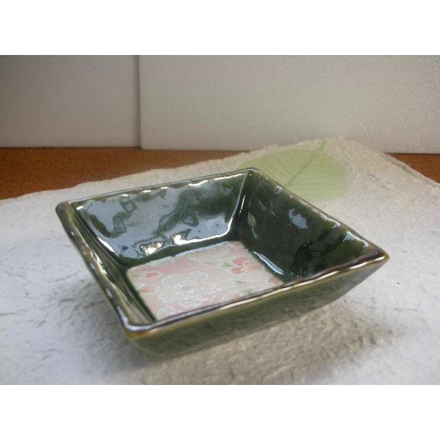 織部染桜ピンク正角皿小  KZ045 | 