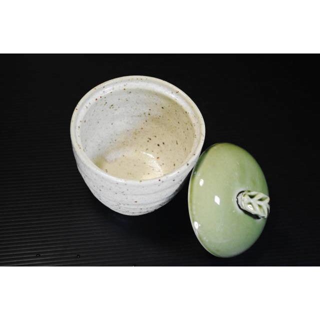 織部木の葉茶碗蒸し・蓋付小鉢 [美濃焼/日本製/和食器/和食/陶磁器/陶器/うつわ/器/おしゃれ/料亭/旅館/アウトレット込み]　MC213 |  | 01