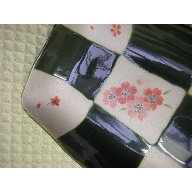 長角鉢・織部格子桜21.2ｃｍ　[美濃焼/日本製/陶磁器/和食器/和風/グリーン/緑/煮物鉢/菓子鉢/菓子入れ/ギフト/花/おしゃれ] |  | 01