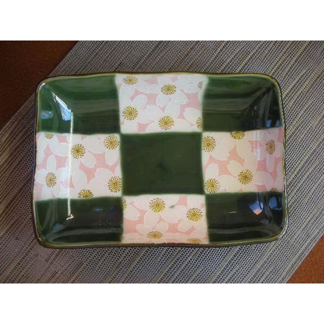 長角鉢・平安桜21.2ｃｍ　[美濃焼/日本製/陶磁器/和食器/和風/グリーン/緑/煮物鉢/菓子鉢/菓子入れ/ギフト/花/おしゃれ] |  | 01