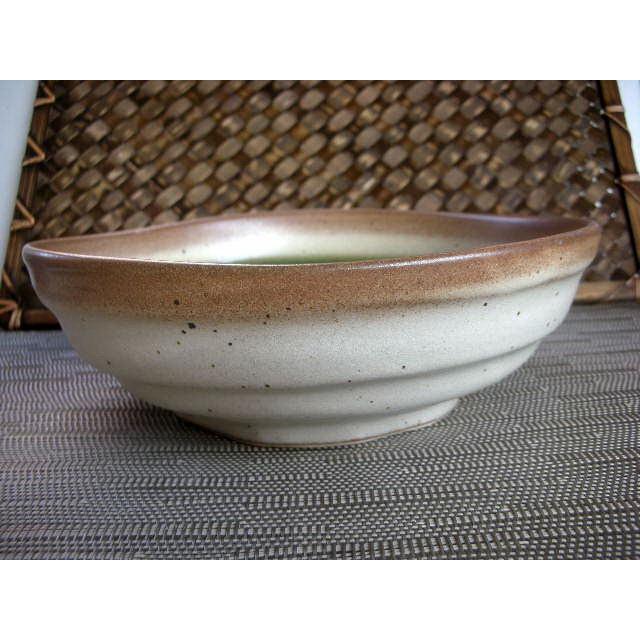 彩華さび白織部一珍６５ボウル・盛鉢　[美濃焼/日本製/陶磁器/和食器/和風/大鉢/シリーズ/ベージュ/煮物鉢/料亭/旅館/レストラン/業務用] |  | 02