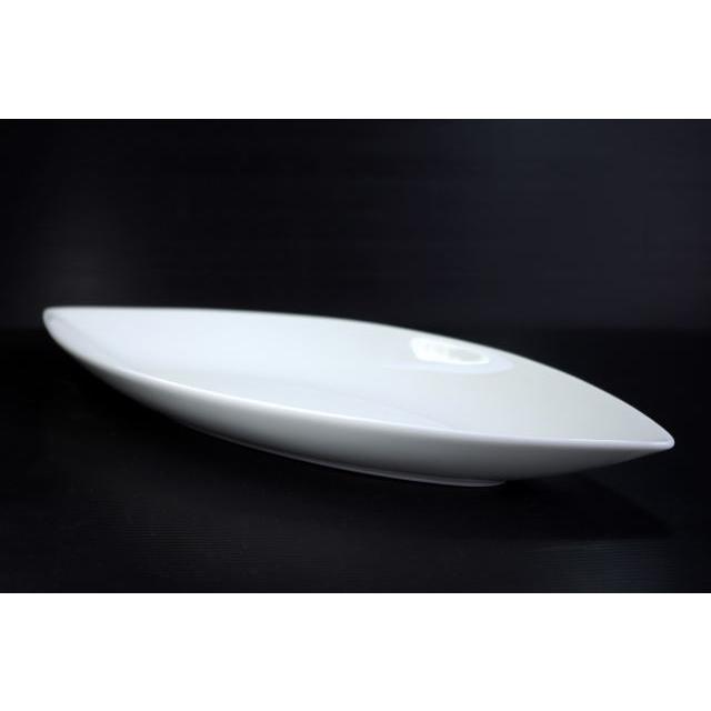 OZ068 ロングリーフ・ホワイト３３ｃｍ盛り付けプレート★アウトレット品★OMB |  | 01