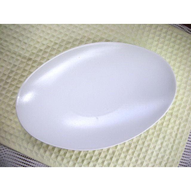OZ109 白マット27.6ｃｍ楕円盛り付けプレート★アウトレット品★TYG |  | 01