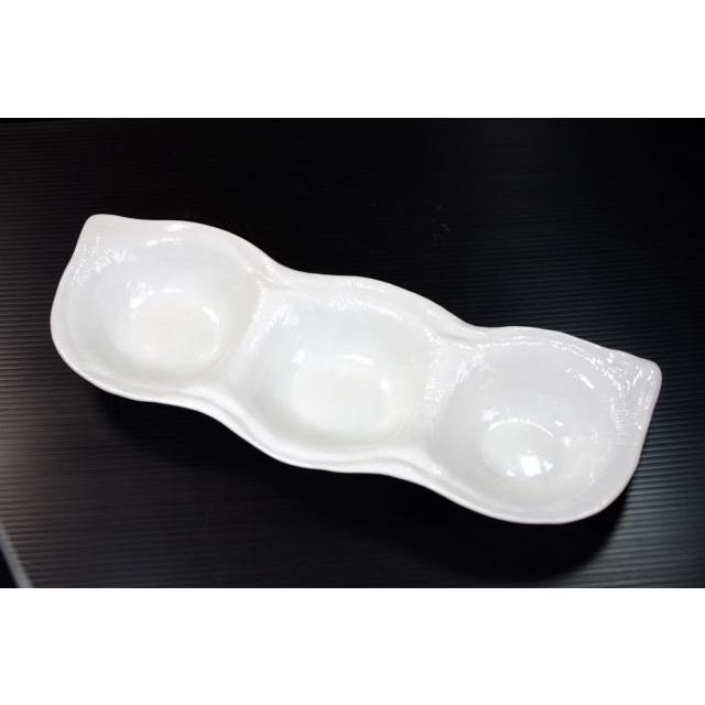 OZ202 たっぷり入る27cm枝豆三品皿・ホワイト　ZYG・DYS | 