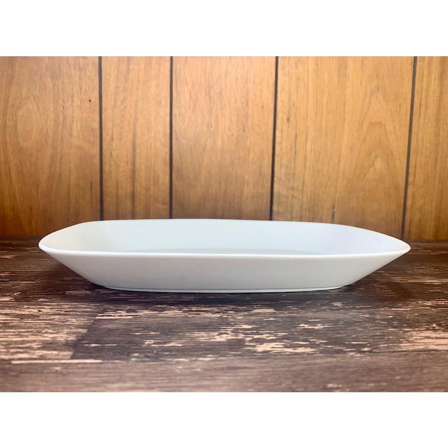 PS004　ホワイト　四角い深皿　アウトレット品 |  | 02