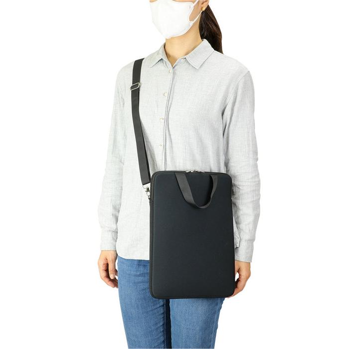 PCタブレット用クッションケース L ブラック　ショルダー付 タブレット PC パソコン バッグ ケース 小学生 中学生 学校 高校 持ち運び 収納 黒 アーテック |  | 01