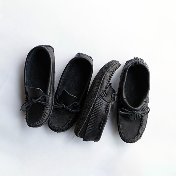BAR 黒 フリンジ　モカシン　本革製 ステッチデザイン ソフトモカシン　男女 BASTIEN バスティアン Moose Hide Fringe Mid Cut Moccasin