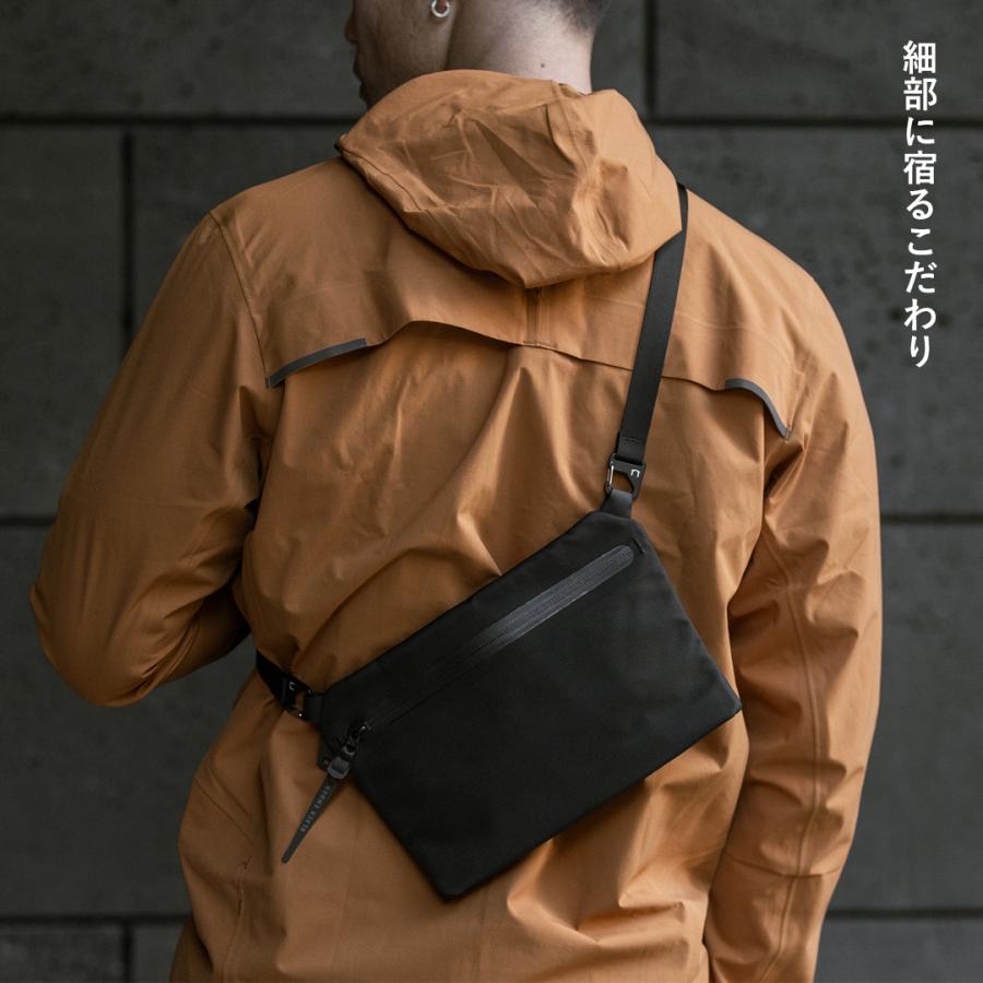 BLACK EMBER ブラックエンバー SACOCHE 01 サコッシュ