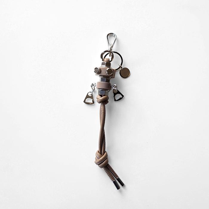 ITTI（イッチ） CRISTY ROBOT KNOT CHARM / STCOW クリスティロボット