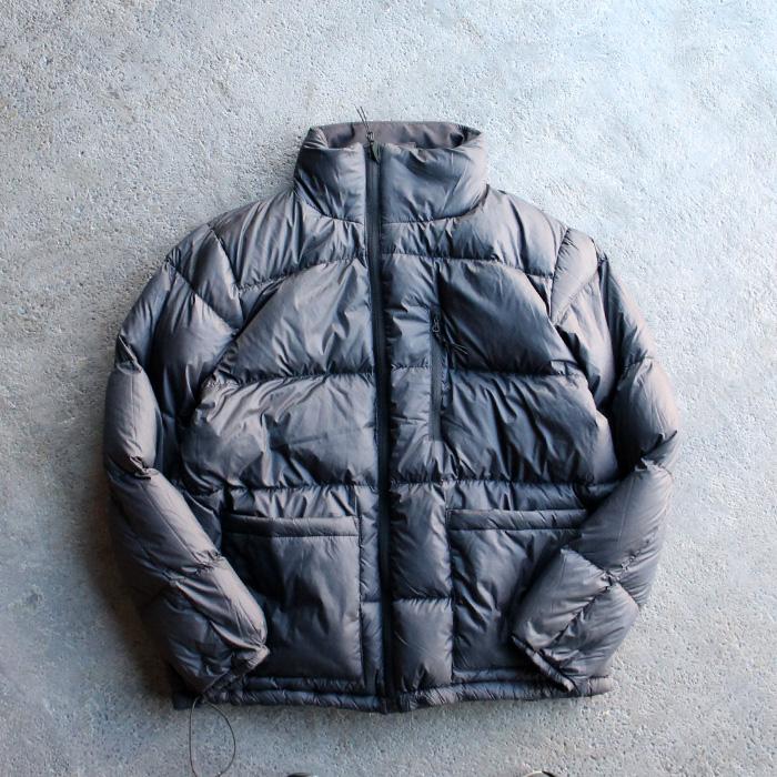 ダウンジャケット si エスアイ RIVERSIBLE DOWN BLOUSON products by