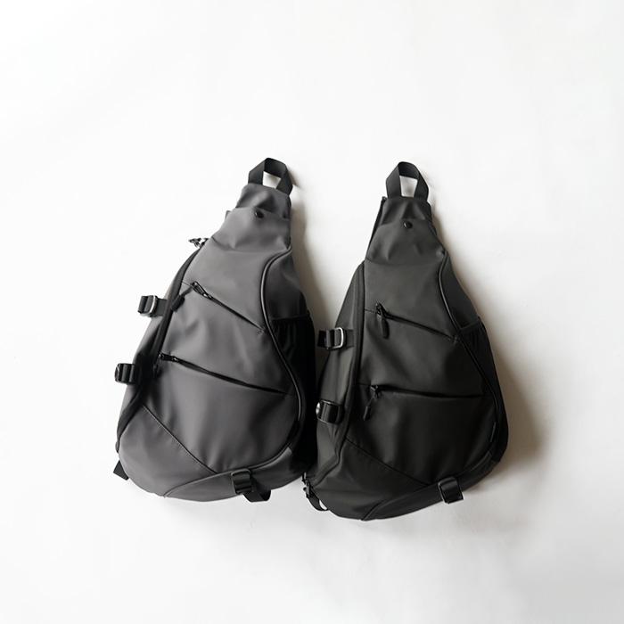 SML エスエムエル TECH SHOULDER BAG テックショルダーバッグ
