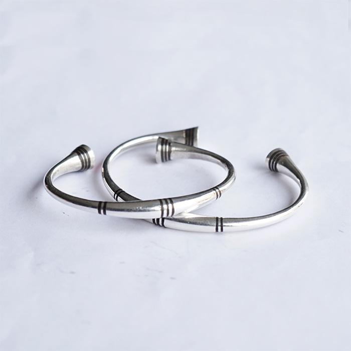 TUAREG JEWELRY トゥアレグジュエリー A12 バングル シルバー