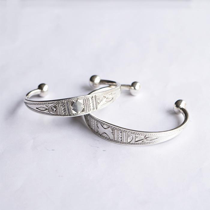 TUAREG JEWELRY トゥアレグジュエリー A14 バングル シルバー