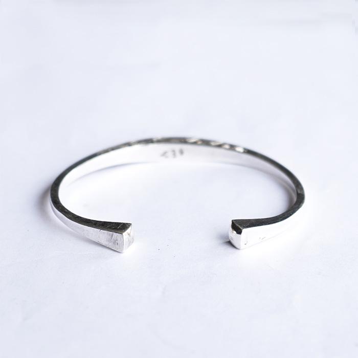 TUAREG JEWELRY トゥアレグジュエリー A20 バングル シルバー