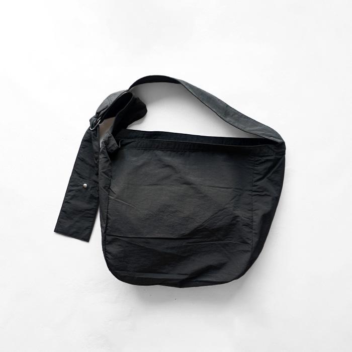 UNIVERSAL OVERALL（ユニバーサルオーバーオール） シワナイロン