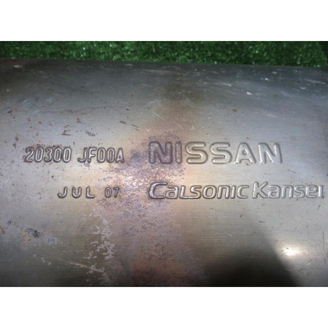 GT-R R35 触媒 日産純正 : 啓愛社 千葉リサイクル工場 - 通販 - Yahoo