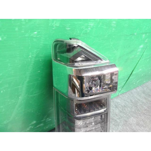 N-BOX N−BOX DBA-JF1 左テールランプ カスタム SSパッケージ