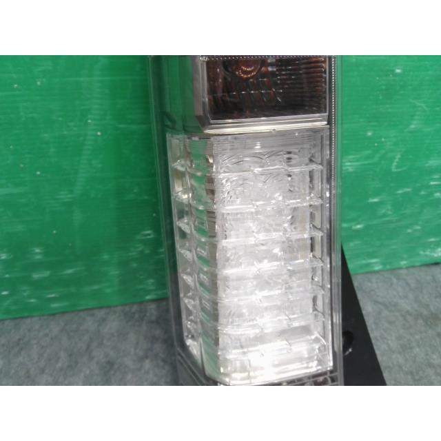 N-BOX N−BOXスラッシュ DBA-JF1 左テールランプ G ターボL