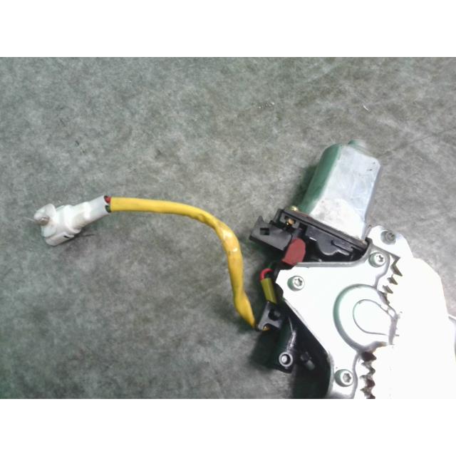 エブリイワゴン エブリィ GH-DA62W 左フロントドアレギュレータ