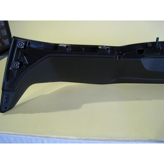 オーラ FE13 リアスポイラー 96030-6XS0A : 啓愛社 姫路リサイクル工場