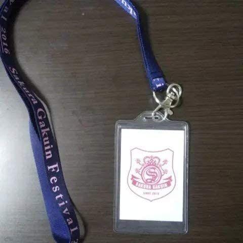 楽天 さくら学院 16年度 学院祭 Idカードホルダー アミューズ 活動終了 100 の保証 Www Gettoknowmontco Com