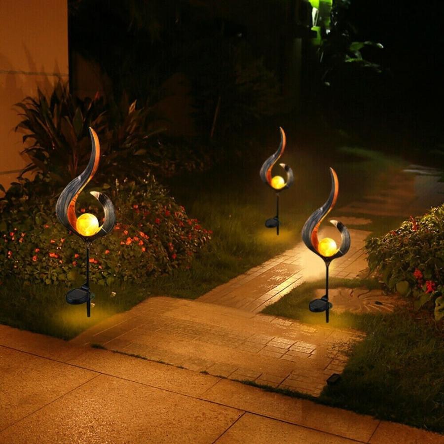 夜のお庭を幻想的に ソーラーライト 炎のような光 防水 屋外 ガーデン 装飾 照明 おしゃれ かっこいい 素敵 入り口 外構 あかり Ma718 敬一商店 通販 Yahoo ショッピング