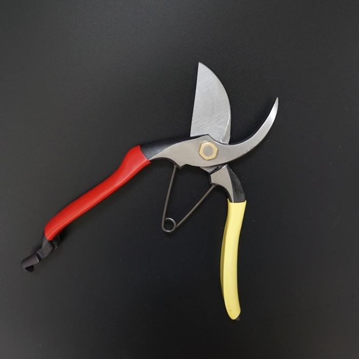 飛庄 左利き 剪定鋏 カラーグリップ 200mm 金止 高級 飛塚製鋏所