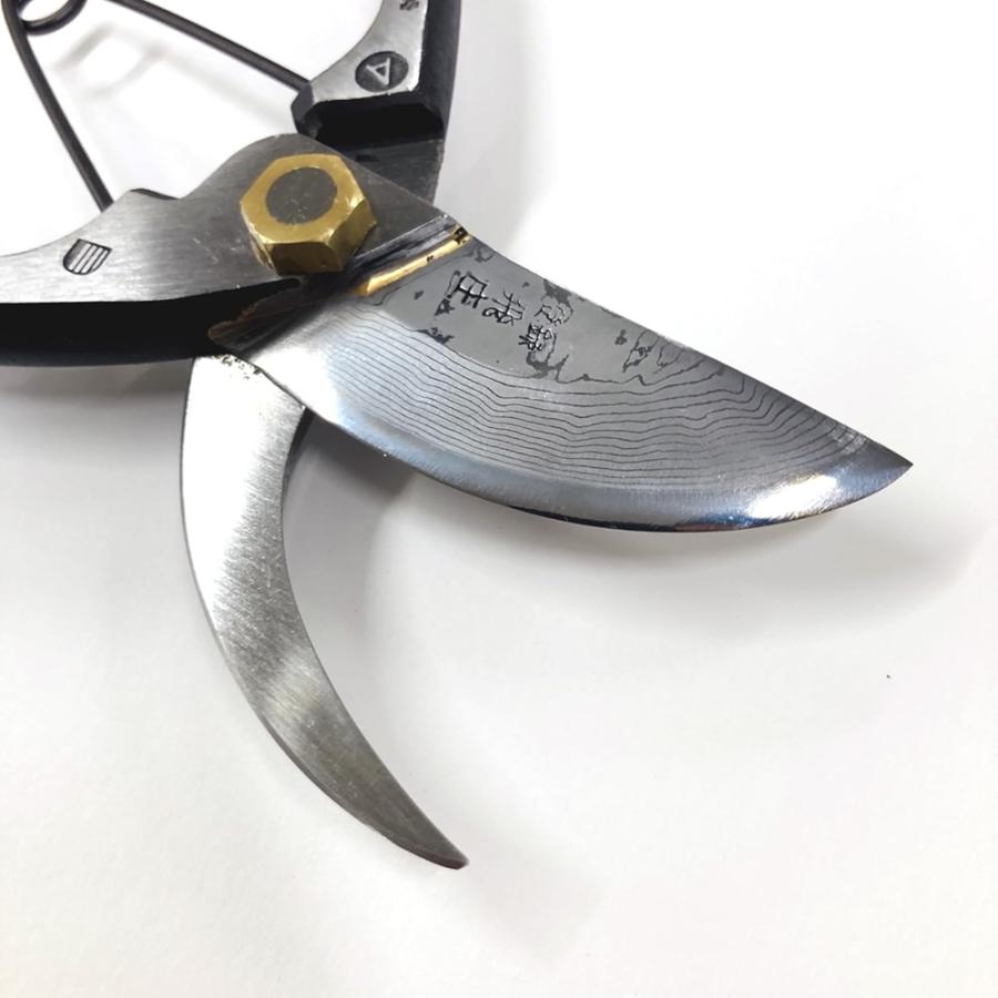 飛庄 剪定鋏 A型 青紙 ダマスカス 16層 225mm 飛塚製鋏所 鍛造 : 啓仁