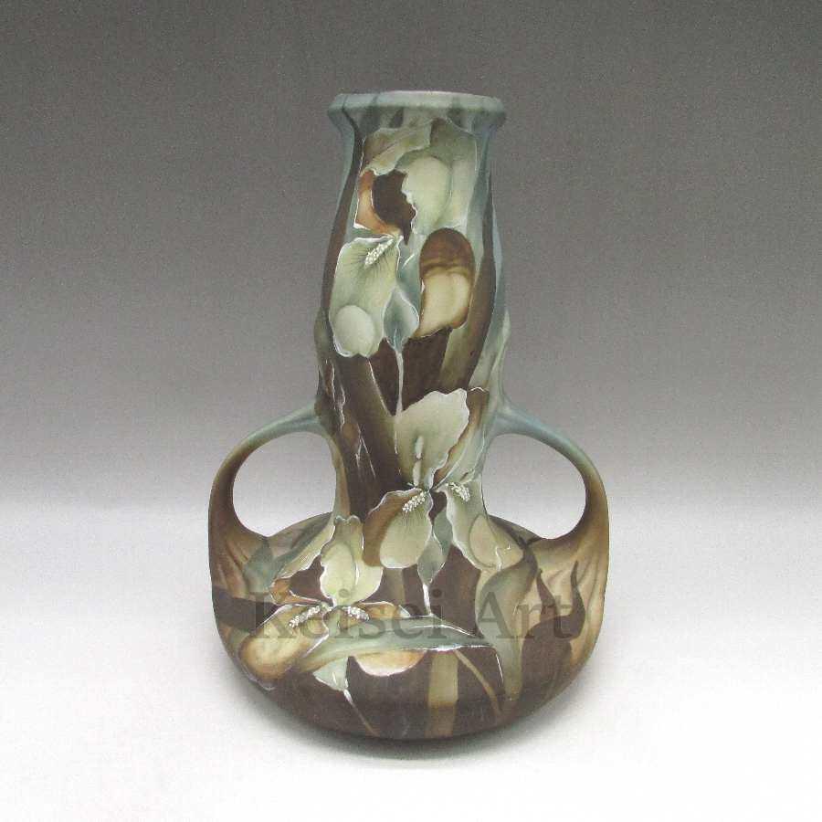 ロイヤルキンラン オールドノリタケ専門店の敬誠アート オールドノリタケ 薩摩焼 隅田焼 瀬戸焼 横浜焼 有田焼 九谷焼 石目焼 コラレン等の明治 大正時代の美術工芸品の販売 U1542 ロイヤルキンラン U1542 ロックウッド調花瓶 U1542 美術 工芸品 U1542 敬誠アート 日本