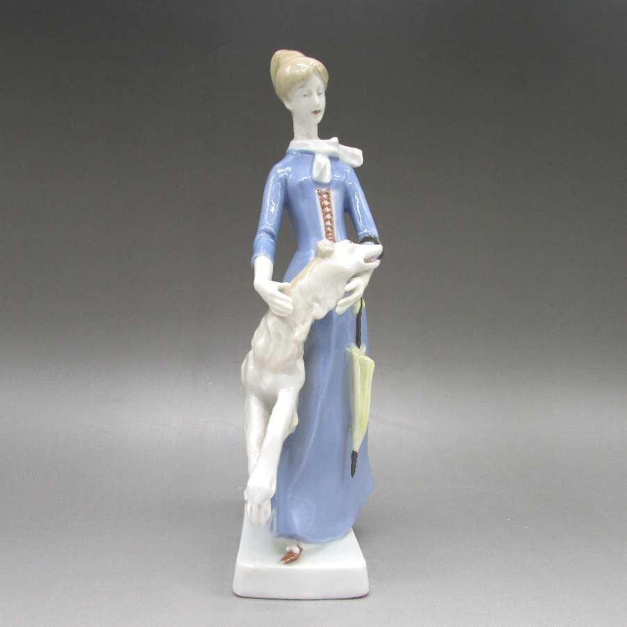 流行に グレフェンタール 犬と散歩を楽しむ婦人のフィギュリン U55 72円 工芸品 民芸品 Allredeye Com