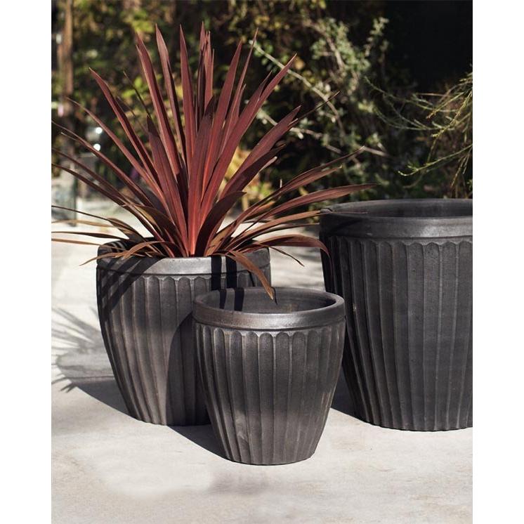 植木鉢 シンタンビ 2 ストライプ 炭化グレー M10号 全高29cm 直径29cm 底穴あり テラコッタ 炭化焼成 陶器鉢 燻し焼き ハンドメイド T2 2h10e 人工観葉植物と造花の通販ケイシン 通販 Yahoo ショッピング