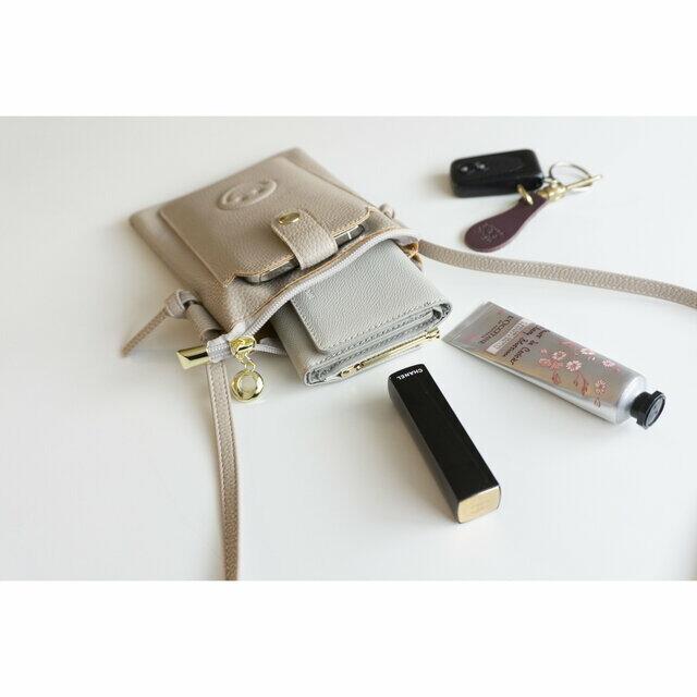 スマホポシェット ニコちゃん ショルダーバッグ スマホショルダー