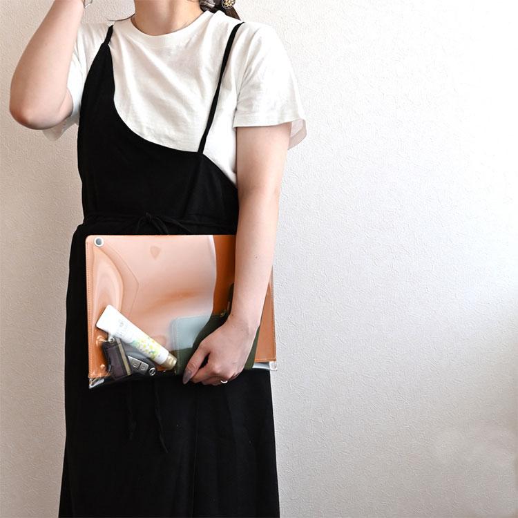 異素材コラボ サコッシュ クリア × イタリアンレザー PVC 本革 革  