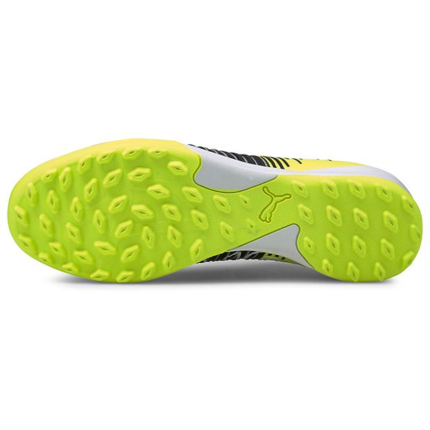 企業物。 PUMA プーマ フューチャー Z 1.1 PRO CAGE(ホワイト×レッド