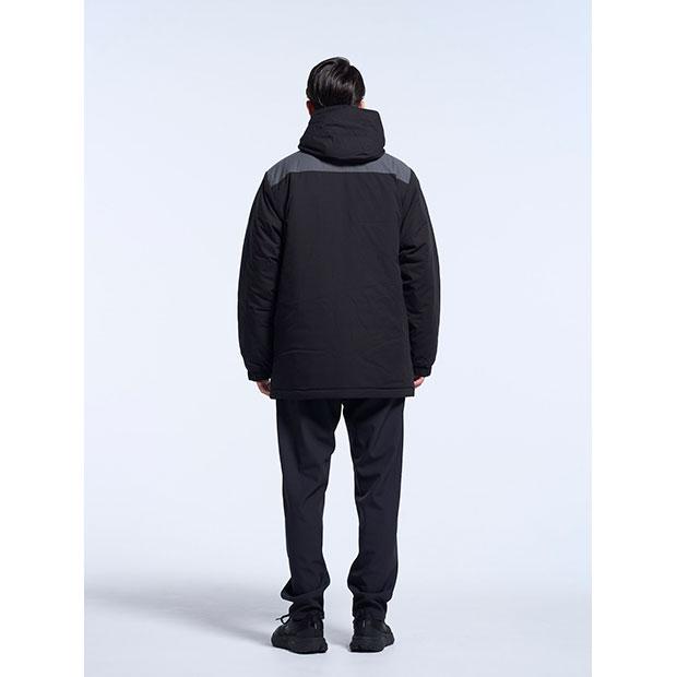 svolme 黒　XL スボルメ 発熱中綿ハーフコート SVOLME スボルメ 発熱中綿ハーフコート 大人用 サッカー