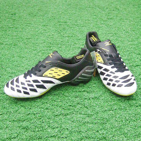 MIZUNO ウエーブイグニタス MD ホワイト×ブラック×イエロー MIZUNO ウエーブイグニタス MD ホワイト×ブラック×イエロー