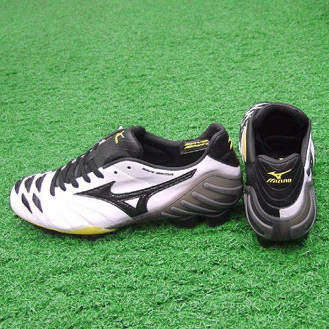 MIZUNO ウエーブイグニタス MD ホワイト×ブラック×イエロー MIZUNO ウエーブイグニタス MD ホワイト×ブラック×イエロー