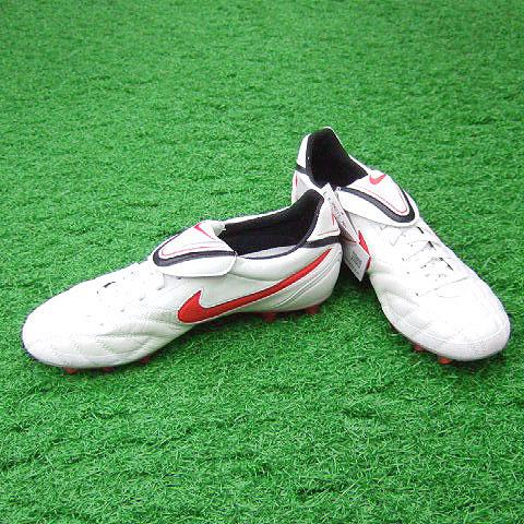 ティエンポレジェンド3 Hg E Af メタリックサミットホワイト チャレンジレッド ブラック Nike ナイキ サッカースパイク 16 Kemari87 Paypayモール店 通販 Paypayモール