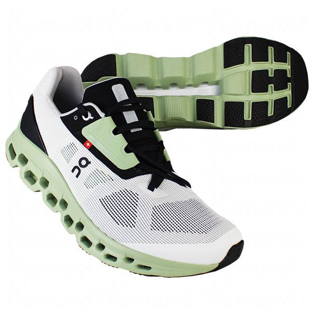 On（オン） Cloudstratus クラウドストラトス ランニング ホワイト