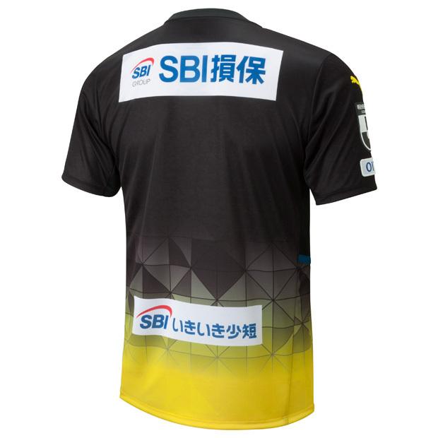 【新品未使用タグ付】大分トリニータ2022リミテッドユニフォーム PUMA（プーマ） 大分トリニータ 2022 リミテッド 半袖オーセンティック