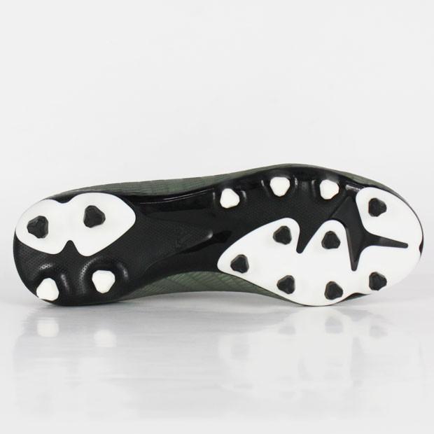 adidas サッカーシューズ ホワイト ブラック オレンジ　27cmパティーク adidas サッカーシューズ ホワイト ブラック オレンジ 27cmパティーク