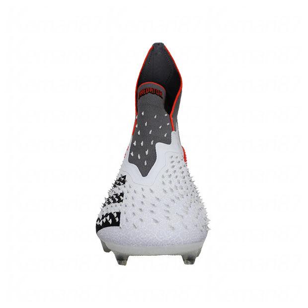 adidas プレデター フリーク+ FG フットウェアホワイト×アイアン adidas プレデター フリーク+ FG フットウェアホワイト×アイアン