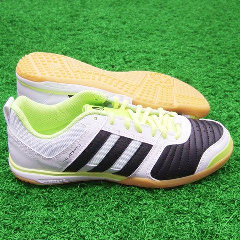 部分的に 鉛 平野 フットサル シューズ ランニング 阻害する 漁師 明らかにする