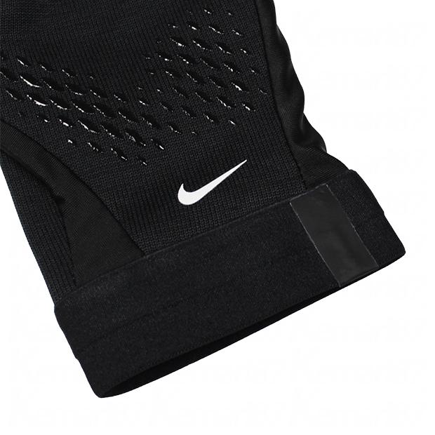 NIKE（ナイキ） THERMA-FIT アカデミー グローブ ブラック×ホワイト