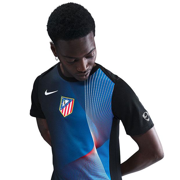 NIKE - アトレチコマドリード ナイキ 09/10 レプリカユニフォーム L ホーム 半袖 NIKE アトレチコマドリード 07/08 ユニフォーム ホーム半袖
