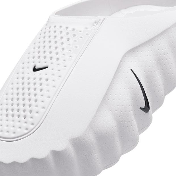 NIKE（ナイキ） 爆買!! マインド 001 ホワイト×オブシディアン 【NIKE