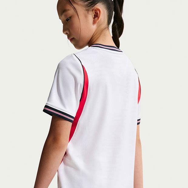 ナイキ　ジュニア　イングランド　レプリカユニフォーム　サイズ150 NIKE（ナイキ） 爆買!! ジュニア イングランド代表 2026 ホーム 半袖