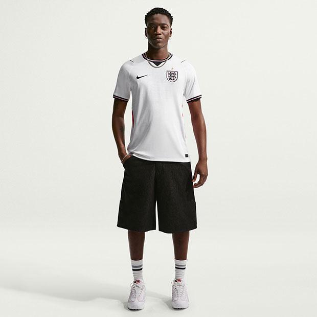 NIKE（ナイキ） イングランド代表 2026 ホーム 半袖レプリカ
