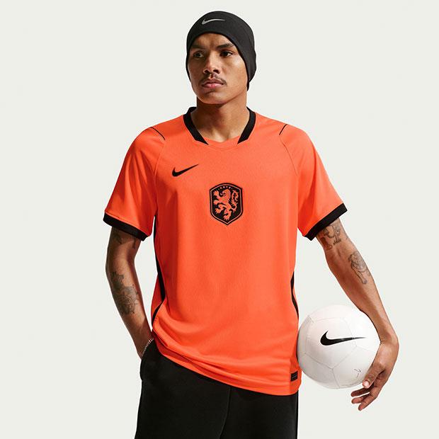 新品未使用　NIKE正規品 オランダ代表2026年 プレマッチシャツ　Pata NIKE（ナイキ） 爆買!! オランダ代表 2026 ホーム 半袖レプリカ